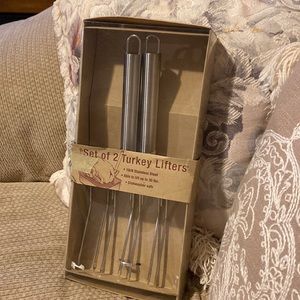🦃 NWT Stainless Steel Set of Two Turkey Lifters
